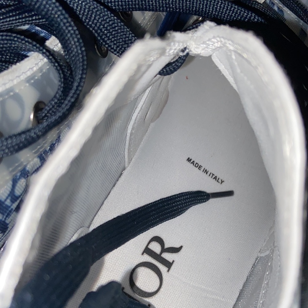 Christian dior b23 navy blue&white size 10 brand new shoes only wore then twice - Picture 2 of 9